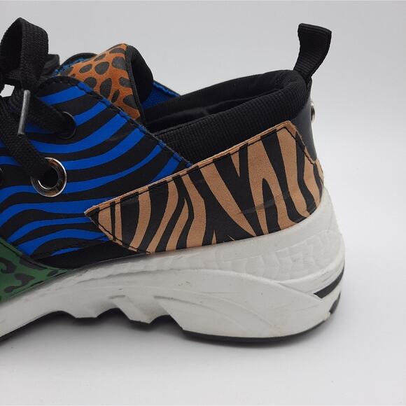Animal Print Lace Up Fashion Sneakers Size 9 - Picture 5 of 6